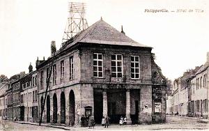 PHILIPPEVILLE - HOTEL DE VILLE